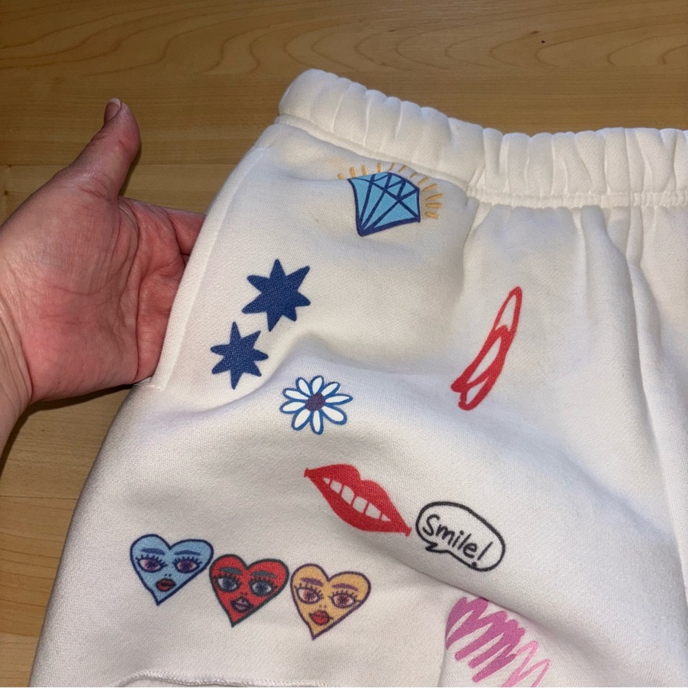 Mayfair x iscreamcolour Somebody Loves You Sweatshorts XS Revolve Streetwear - Picture 7 of 12